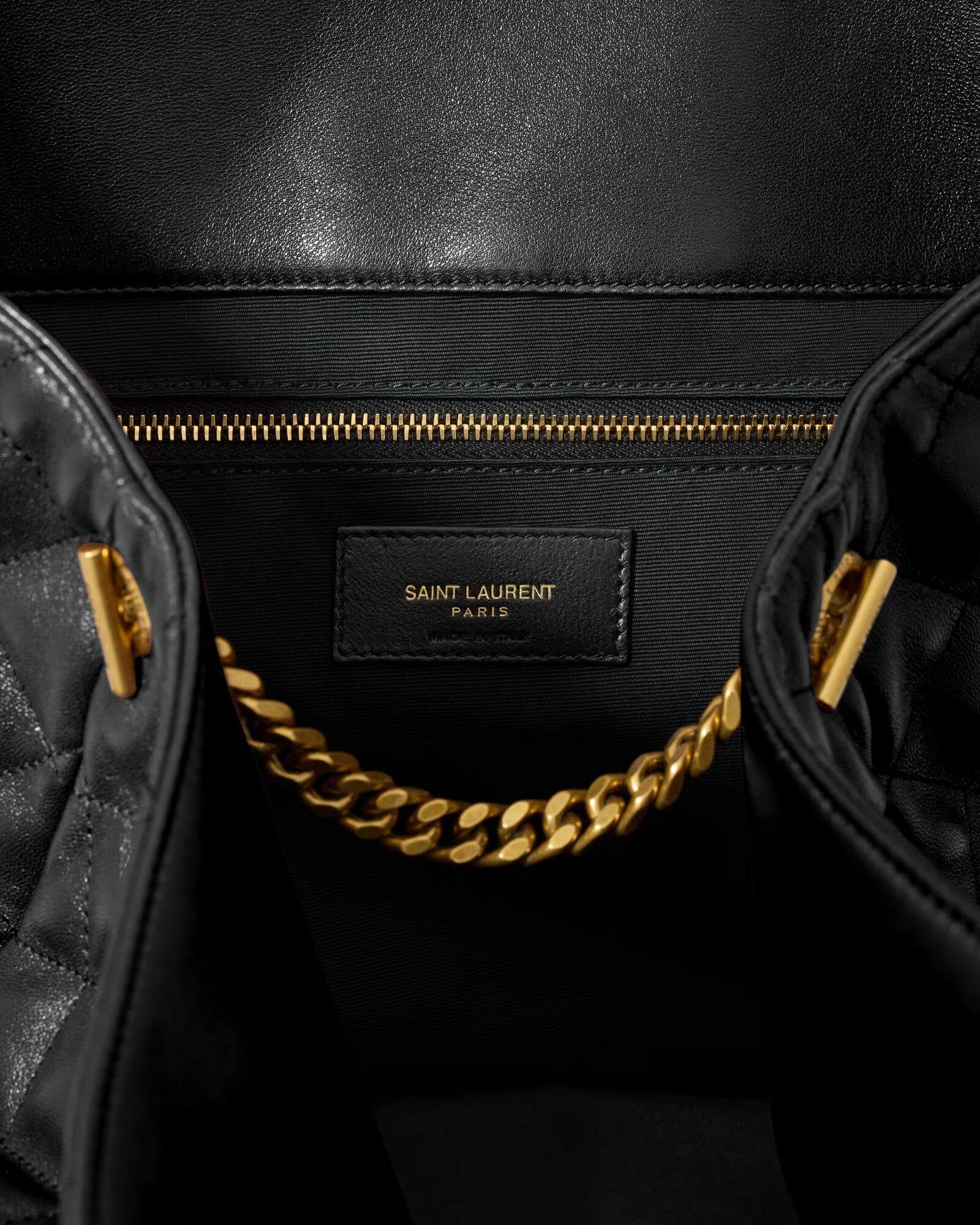 ICARE Medium in quilted nappa Black